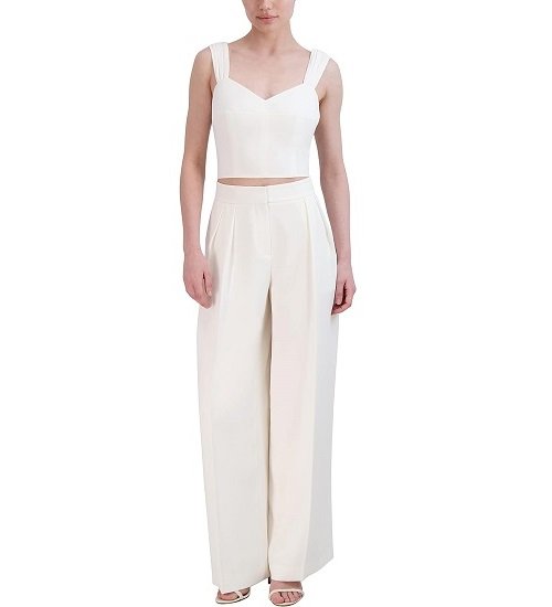 Women's Sweetheart Neck Sleeveless Shirred Strap Crop Top